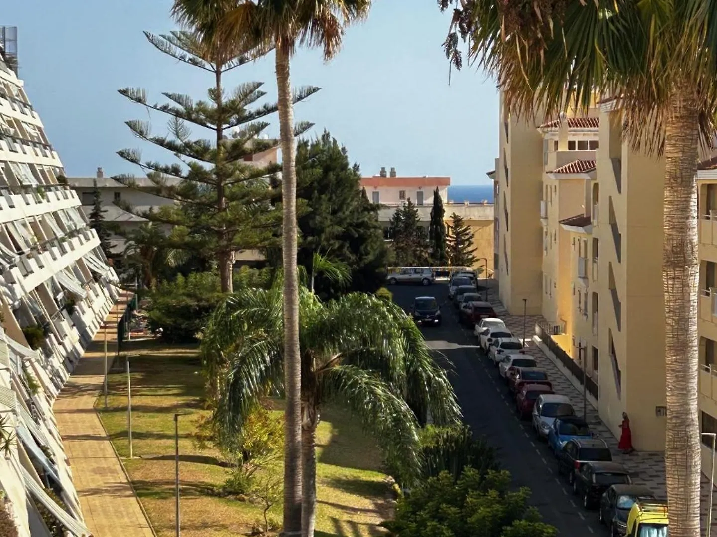 דירות בנאלמדנה Playaquebrada